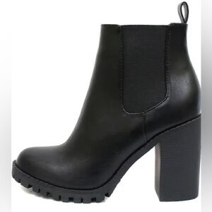 Black Chunky Heel Bootie